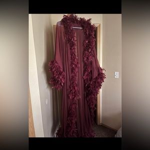 Women’s OS Feathered Robe